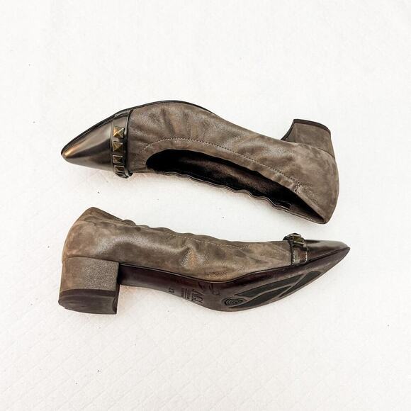 AGL Metallic Pointy Toe Suede Leather Flat Size Gray/Olive 37.5 - Picture 4 of 5